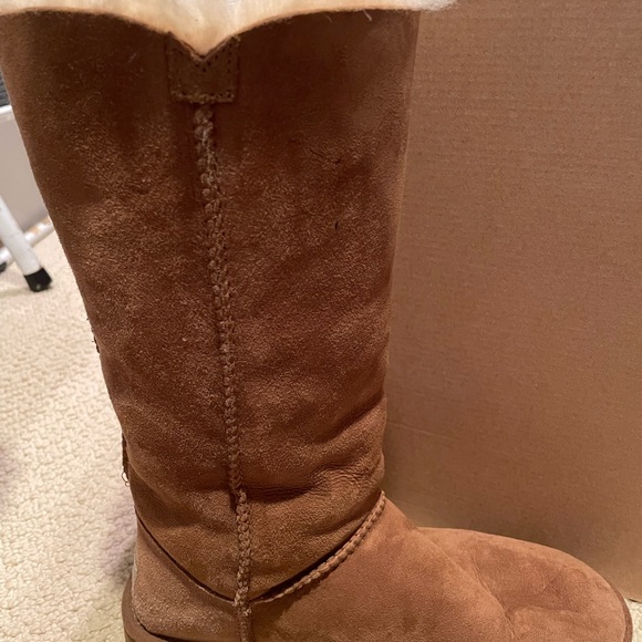 Women’s UGG Bailey button tall boots size 7 chestnut - Picture 7 of 8